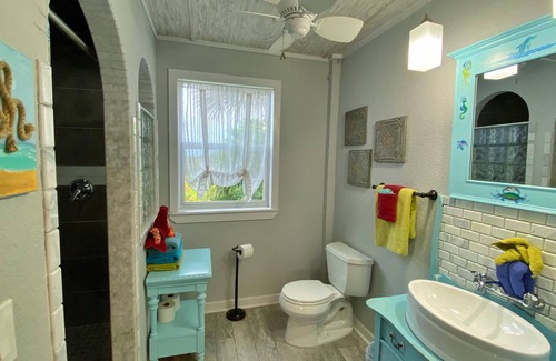 Beverly Beach Hotel | Si Como No Inn