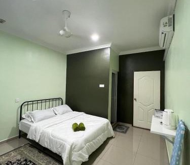 Tangkak Haus | Sialang Damai Inn