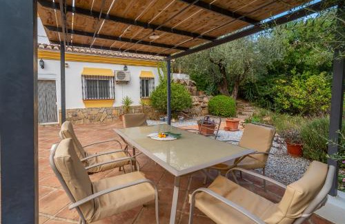 Los Cortijillos Villa | Siempre Verde