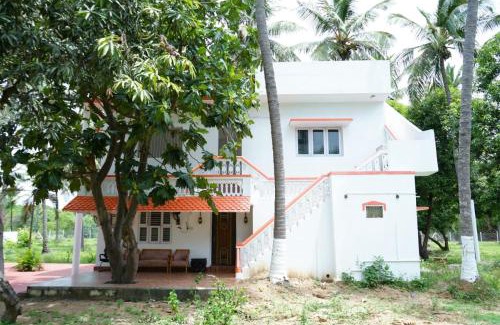 Walajabad Haus | Siesta Inn - Lake view