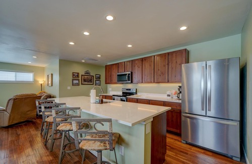 Leadville North Haus | Silver Cloud- Upscale finishes-Minutes to Ski Cooper-PET FRIENDLY!