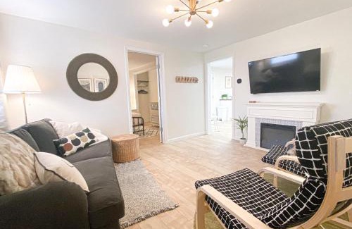 Salem Haus | Simply Salem Cottage