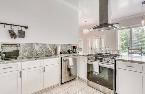 Rockdale County Haus | Single-Story Home ~ 7 Mi to Old Towne Conyers!