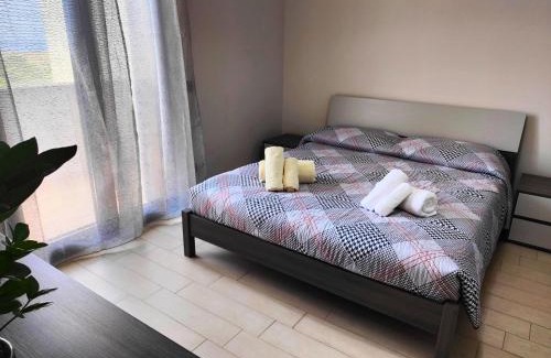 Tiche Wohnung | Siracusa Suite, AC + Wi-Fi + Free Private Parking