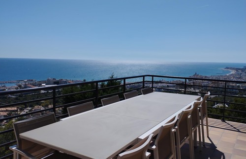 Sitges Villa | Luxury villa with breathtaking sea views in Sitges- Sleeps up to 11