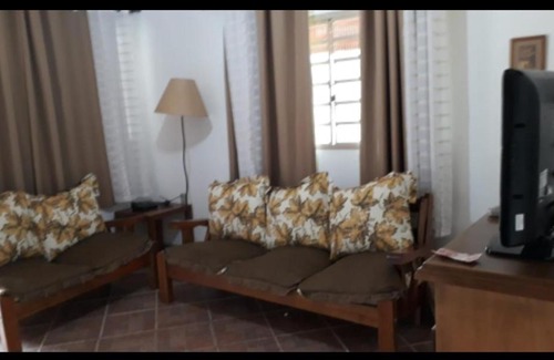 Salesopolis Haus | Sitio com piscina , e lago para pesca , churrasqu.