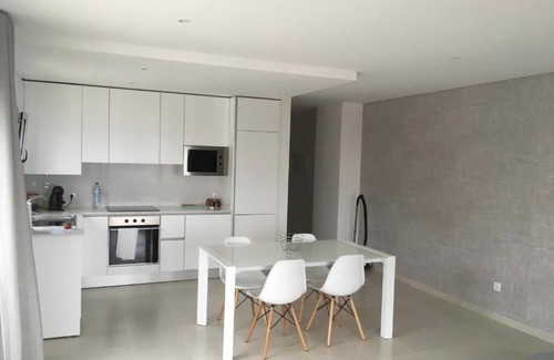 Nazare Wohnung | Sitio Ocean Views T1 Apartment mit grossen Terrasse, Schwimmbad & Tennis