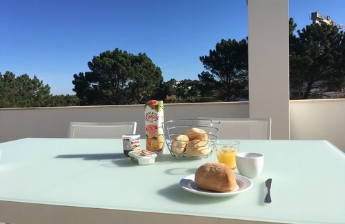 Nazare Wohnung | Sitio Ocean Views T1 Apartment mit grossen Terrasse, Schwimmbad & Tennis