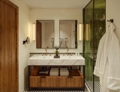 Dupont Circle Hotel | Sixty DC