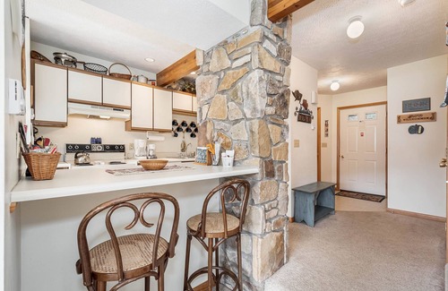 McHenry Haus | Ski Harbor 14 | Lakefront Townhome, Community Pool