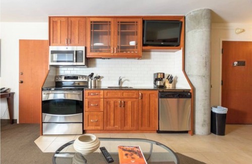 Salt Lake Mountain Resorts Eigentumswohnung | Ski in/out 2-bedroom condo at the Cliff Club at snowbird