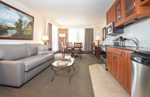 Salt Lake Mountain Resorts Eigentumswohnung | Ski in/out 2-bedroom condo at the Cliff Club at snowbird