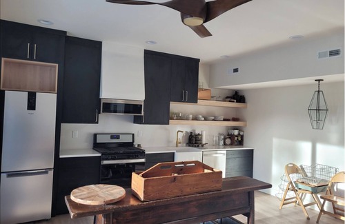 Beaver Kabine | Ski-in-Ski-out Modern Scandinavian Cabin built in 2022 with Jacuzzi