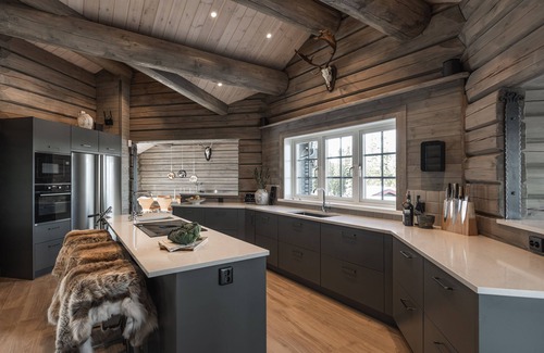 Salen Villa | Ski In- Ski Out Mountain paradise