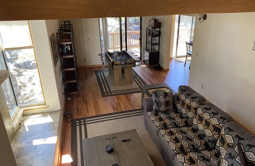 Zephyr Cove Haus | Ski Lake Tahoe Round Hill Stateline South Lake Tahoe