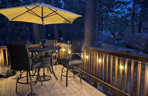 Zephyr Cove Haus | Ski Lake Tahoe Round Hill Stateline South Lake Tahoe