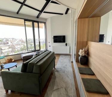 Dafni Wohnung | Sky Apt Unique, Spotless, 2BR, 2BA, Stunning View