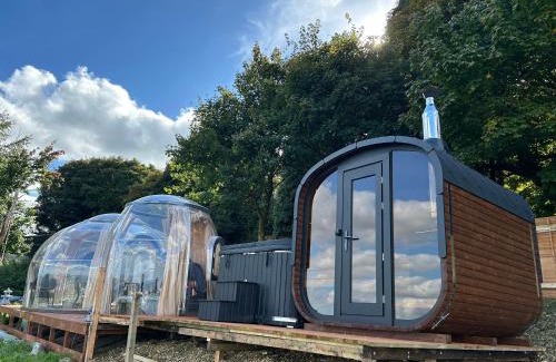 Brittas Haus | Sky gazer cabin in the woods