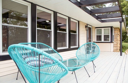 Nashport Haus | Sky Hi at Buckeye Lake