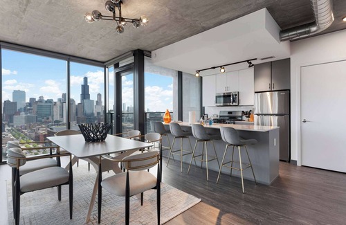 Near West Side Wohnung | Why Settle for Ordinary?5 Stars Apartment|The Avant