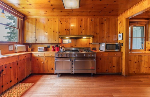 Brockway Haus | Sky Rocks Lakeside Home - privater Strand, Pier und Bojen. Brockway HOA auch!