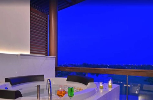 Bang Phli Wohnung | Sky Suite mit 2 Schlafzimmern - 2