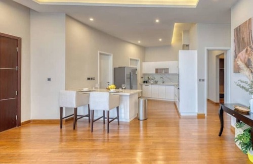 Nairobi West Wohnung | Sleek & Spacious two bedroom Penthouse
