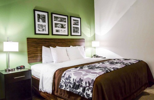 Marion Hotel | Sleep Inn & Suites Marion - Military Institute