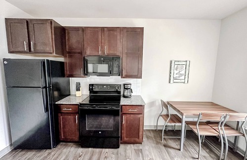 North Little Rock Wohnung | Sleepover: Chic 1BD/1BA + Gym - North Little Rock