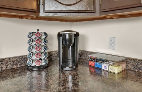 Canyon Rim Haus | Sleeps 11 - Family Friendly - Washer+Dryer - PlayStation Pro - Games - Fast Wifi