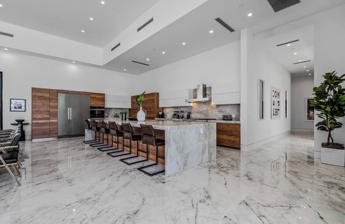 Indio Haus | Sleeps 54 | 3 Luxury Villas w/ Pool + Spa, Pickleball | Bravo by AvantStay