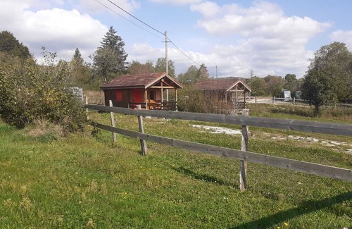 Le Frasnois Skihütte | Small 4-seater chalet, classified site of the 4 lakes and Hérisson waterfalls