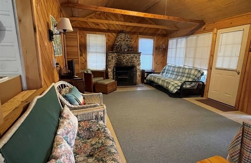 Sebago Hütte | Small Cottage just steps away from Sebago Lake