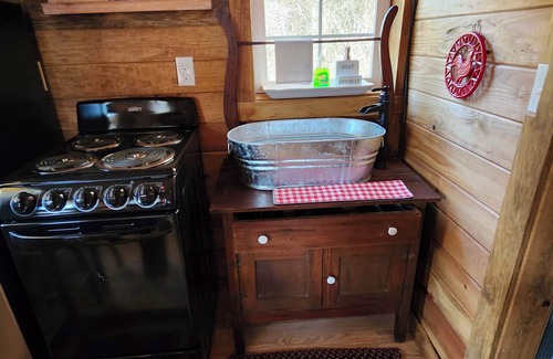 Smith Kabine | Small Cozy Cabin in the heart of the Appalachian Mountains