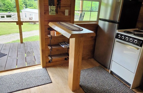 Smith Kabine | Small Cozy Cabin in the heart of the Appalachian Mountains