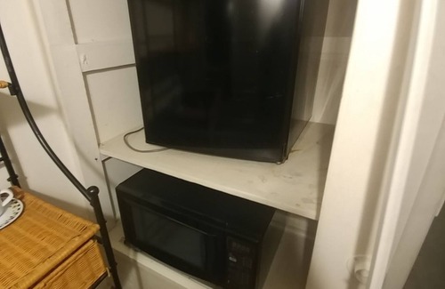 Mount Clemens Wohnung | Schönes Studio in der Nähe von St. Clair River & Clinton River & Stadt. Eigener Eingang