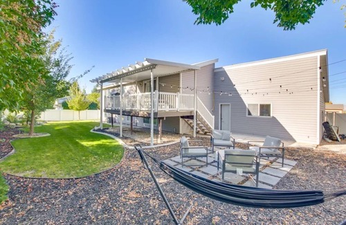 Smithfield Haus | Smithfield Gathering Place: Room for Everyone!