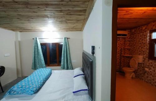 Kufri Haus | SnowBound - A Homestay