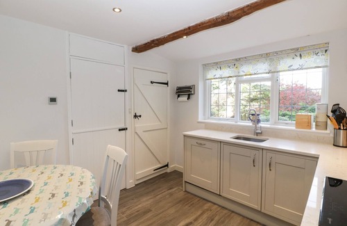 Sherborne Hütte | SNOWDROP COTTAGE, family friendly, with open fire in Milborne Port