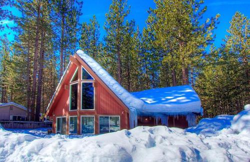 Black Bart Haus | Snowshoe Chalet cabin