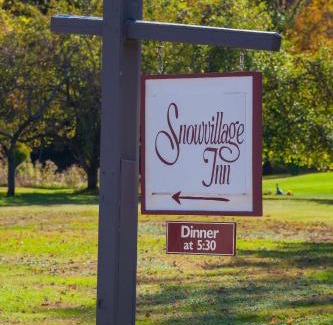 Eaton Hotel | Snowvillage Inn