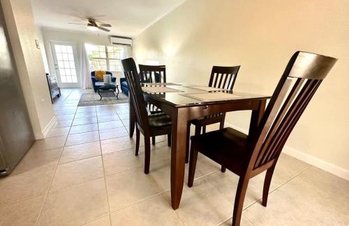 Seven Mile Beach Haus | Snug Harbour View Condo #5