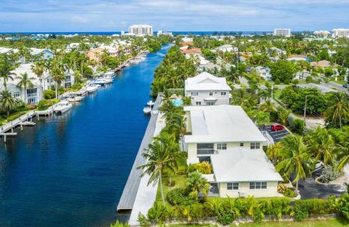 Seven Mile Beach Haus | Snug Harbour View Condo #3