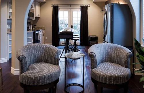 Heber Haus | Snuggle Down Inn: 1BR In-Law Basement Suite