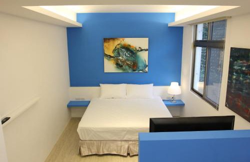 Sanyi Haus | So Art Guesthouse 旅人藝棧民宿