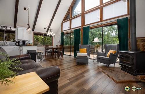 Basye Skihütte | So-Close Chalet - Easy walk to Bryce Resort!