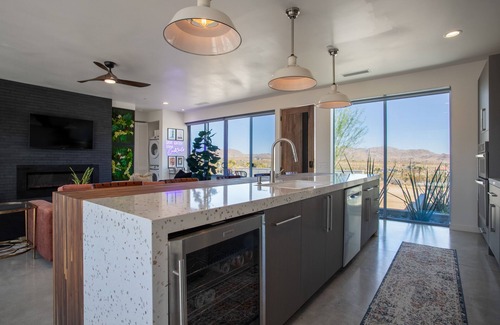 Joshua Tree Haus | SO GORGEOUS! Luxurious Home w/HOT Tub & Views!!!