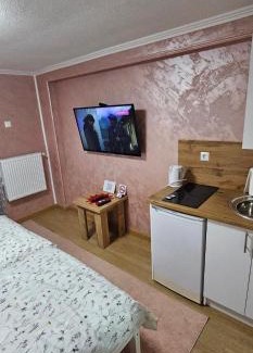 Tuzla Haus | Sobe Amar