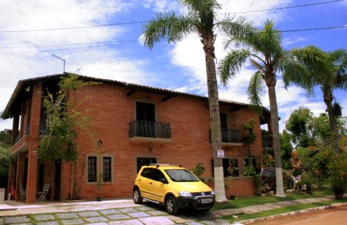 Caraguatatuba Haus | Sobrado com piscina em condomíno fechado a 150 M da praia