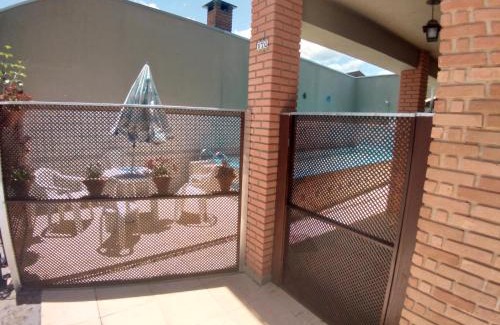 Caraguatatuba Haus | Sobrado com piscina em condomíno fechado a 150 M da praia